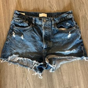 Boyish high waisted denim shorts - 26